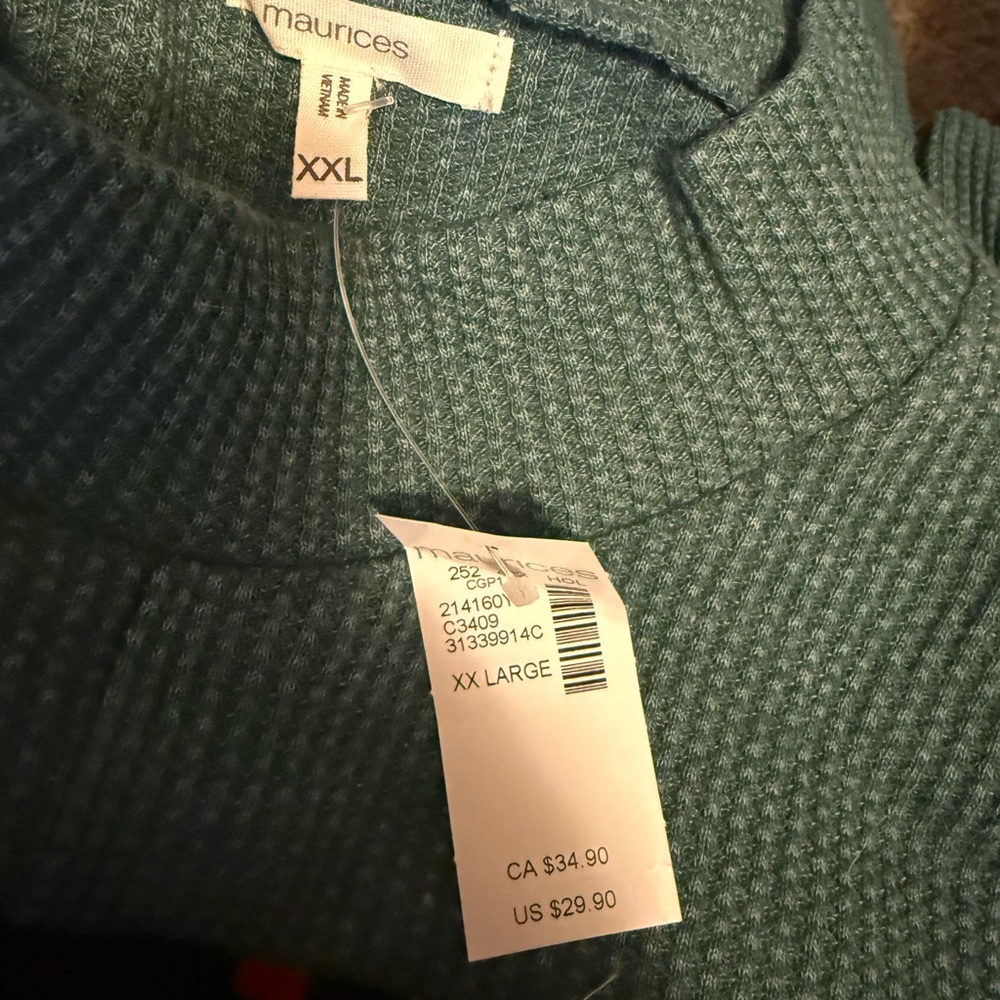 New with Tags Women’s XXL Maurices Waffle Knit Fair Aisle Wrists Top - Picture 3 of 4